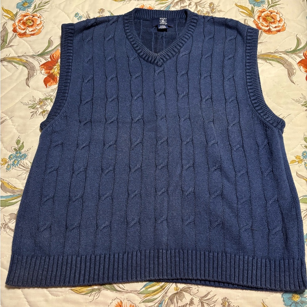 Men’s L cable knit vest